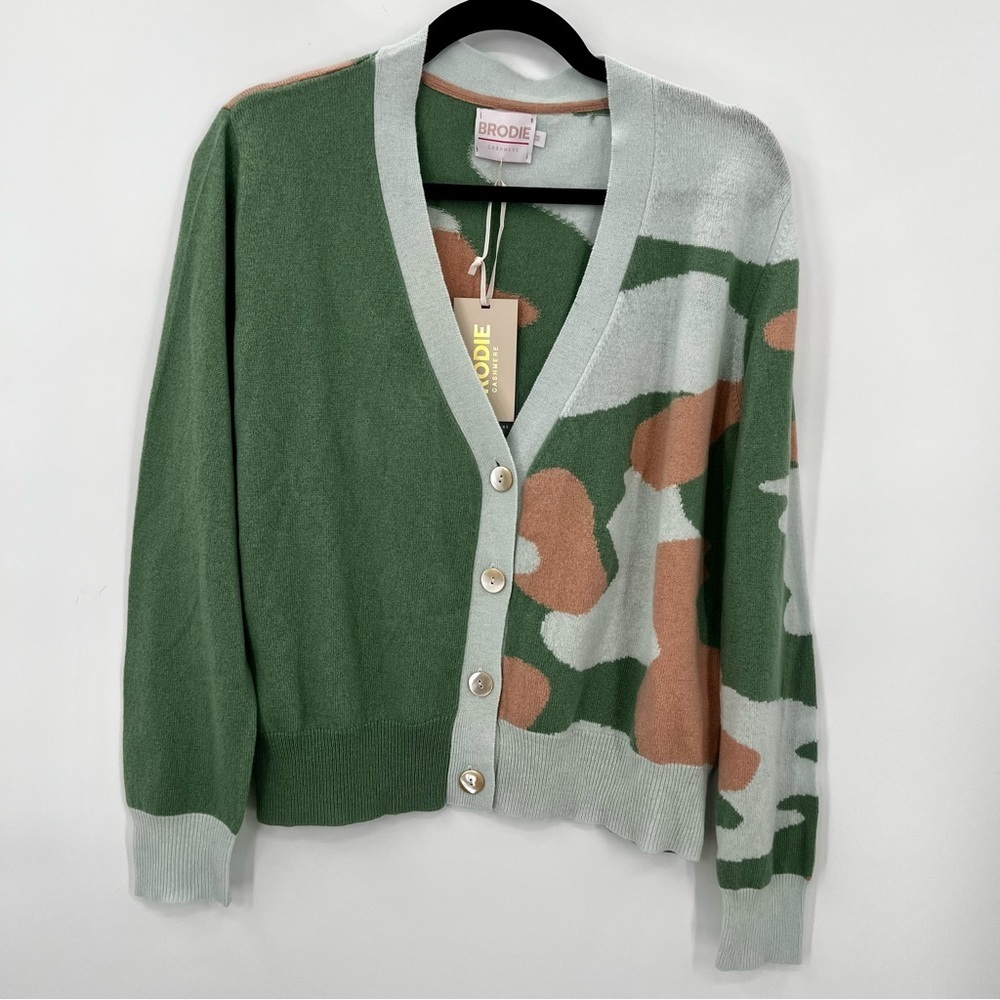 NWT Brodie Cashmere Wild Casi 2.0 Pastel Green Cardigan 100% Cashmere Animal M